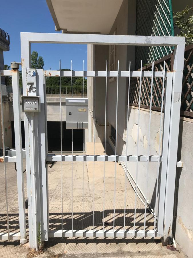 La Urpe Apartment Lecce Bagian luar foto