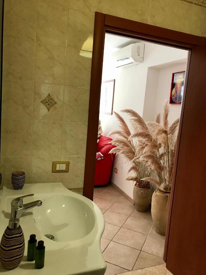 La Urpe Apartment Lecce Bagian luar foto
